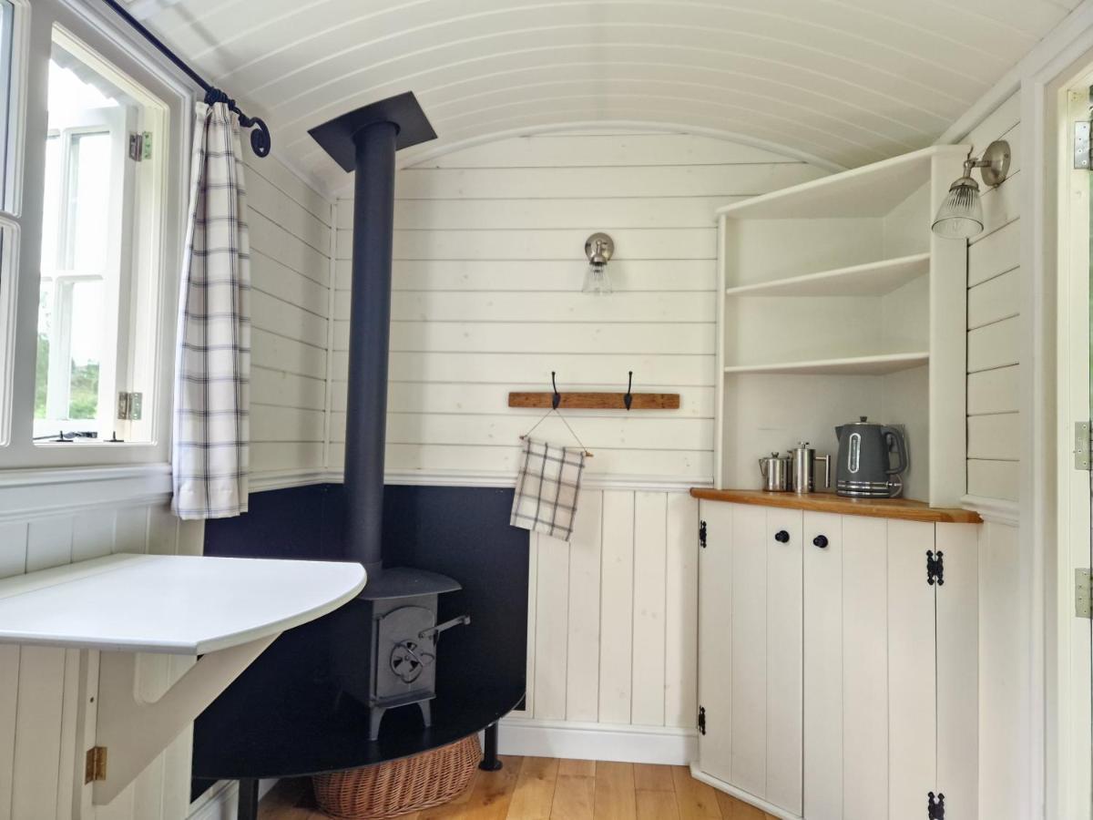 Craskie Glamping Pods อินเวอร์เนส ภายนอก รูปภาพ